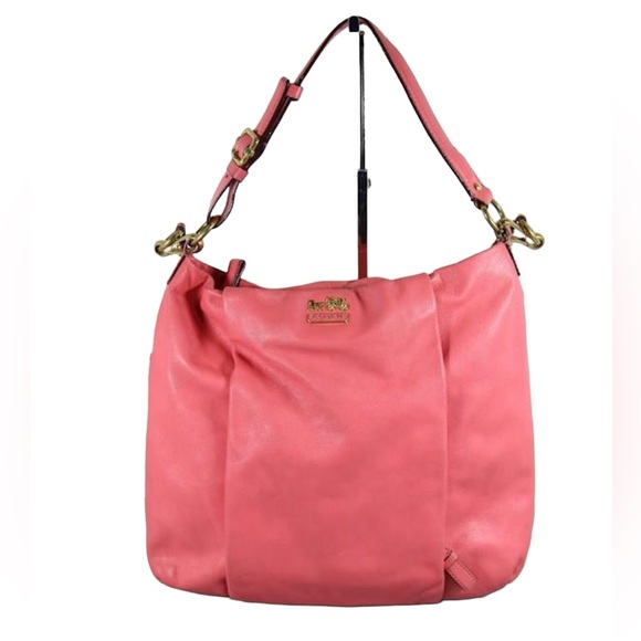 Coach Handbags - COACH Women's Coral Leather Purse w/COA